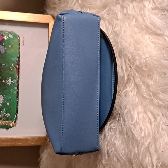 Salvatore Ferragamo for Turkish Airlines Business Class Toiletry Bag - Picture 12 of 14